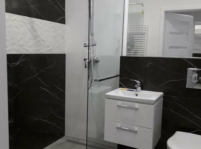 Activtower Apartament Hotel *